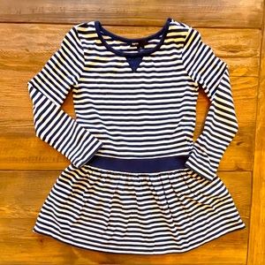 GapKids dress in size small (6-7)